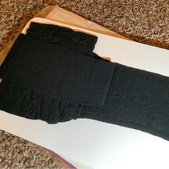 Hanes too day sheer control top pantyhose, color black, size: EF - Picture 8 of 12